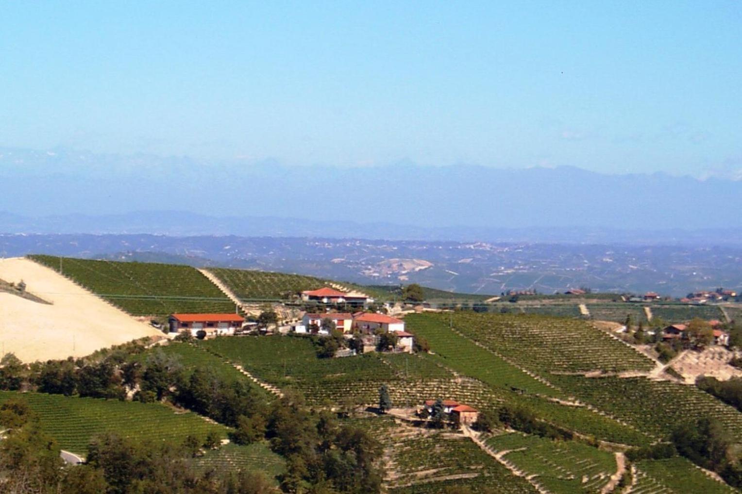 Finestre Di Langa Bauernhof